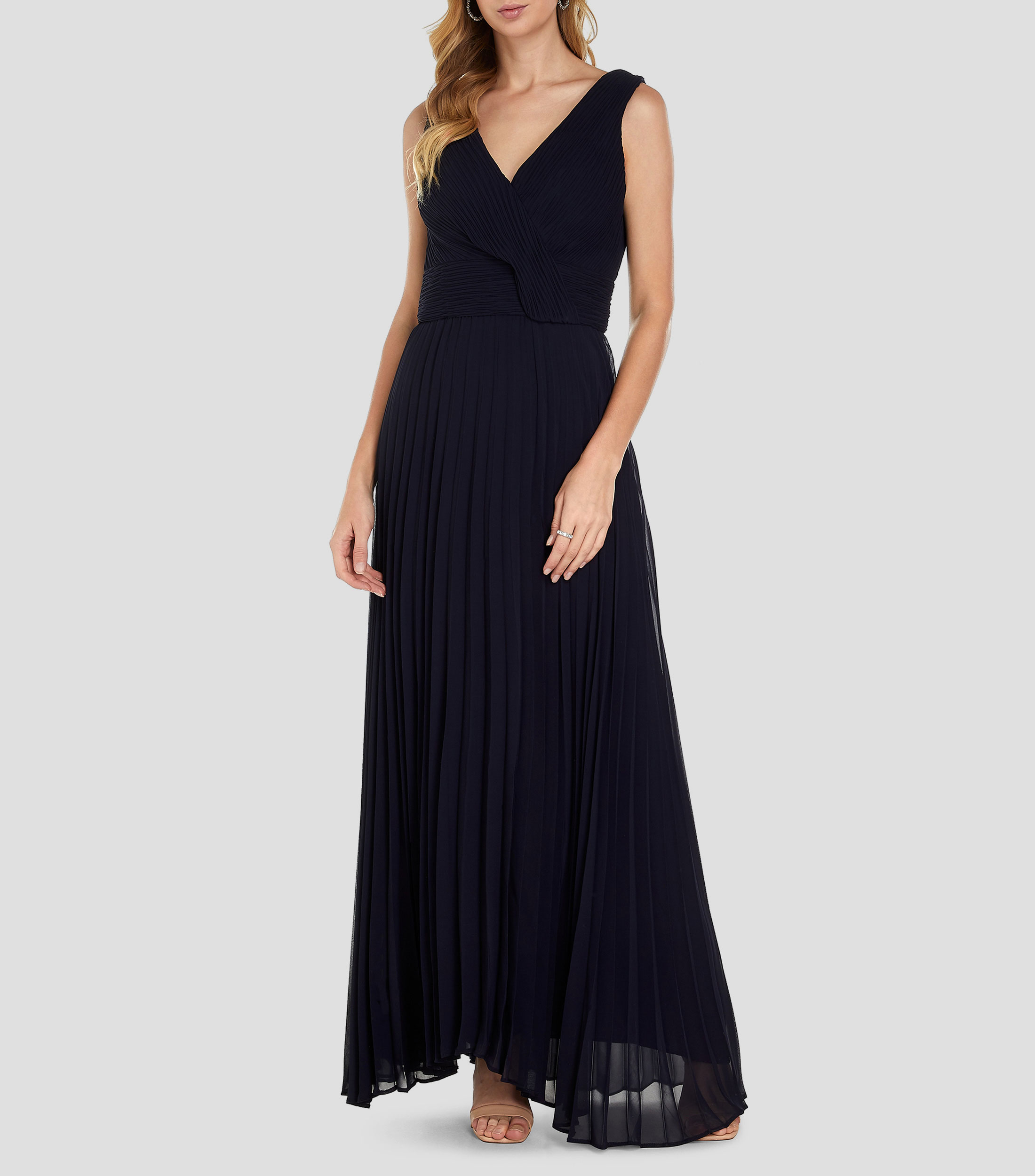 Vestido maxi de encaje y chiffon con mangas cortas Pavo real